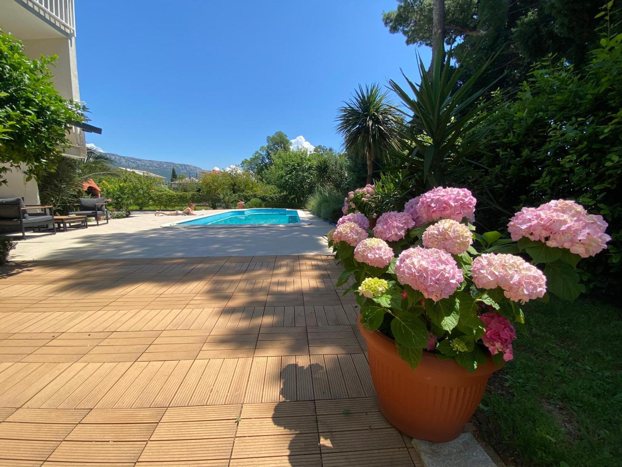 Villa Flora Kaštela Exteriér fotografie