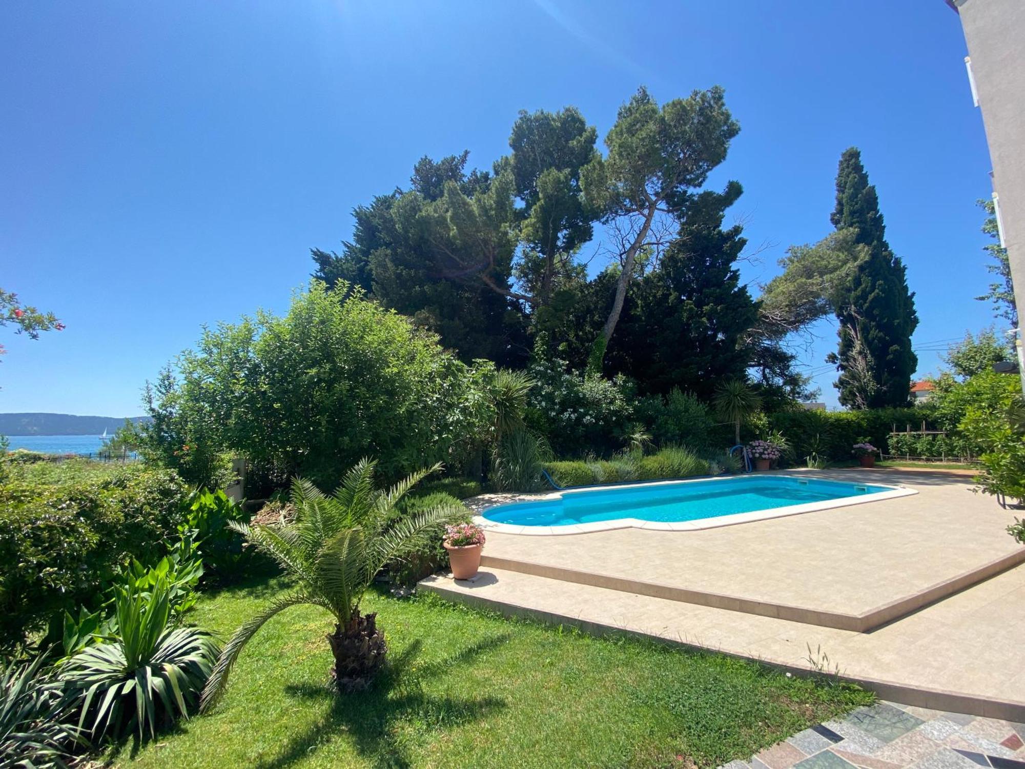 Villa Flora Kaštela Exteriér fotografie